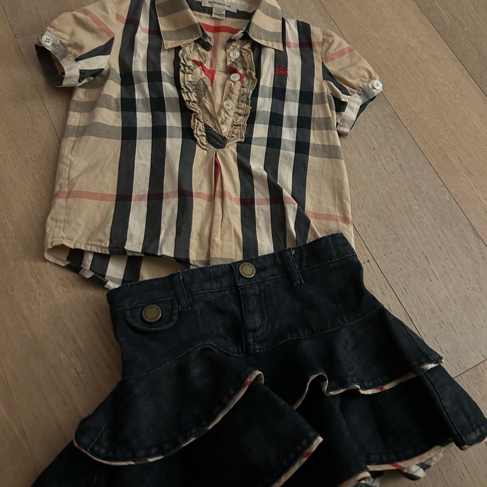 Burberry blouse and skirt 2-3yrs